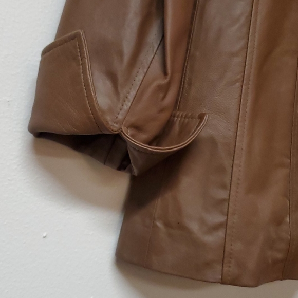 Pamela McCoy brown leather jacket - Picture 10 of 10